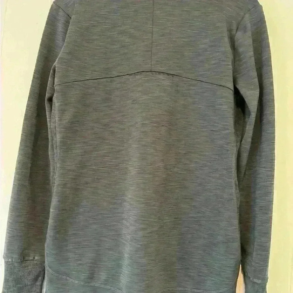 ATHLETA Women’s Top/ Sweater.Size XS - Picture 2 of 4